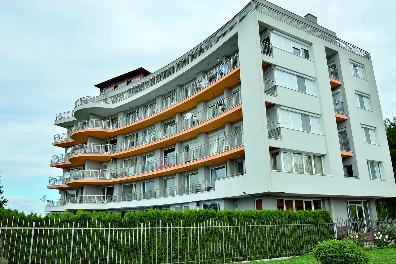 Club Priz Aparthotel Primorsko Exterior photo