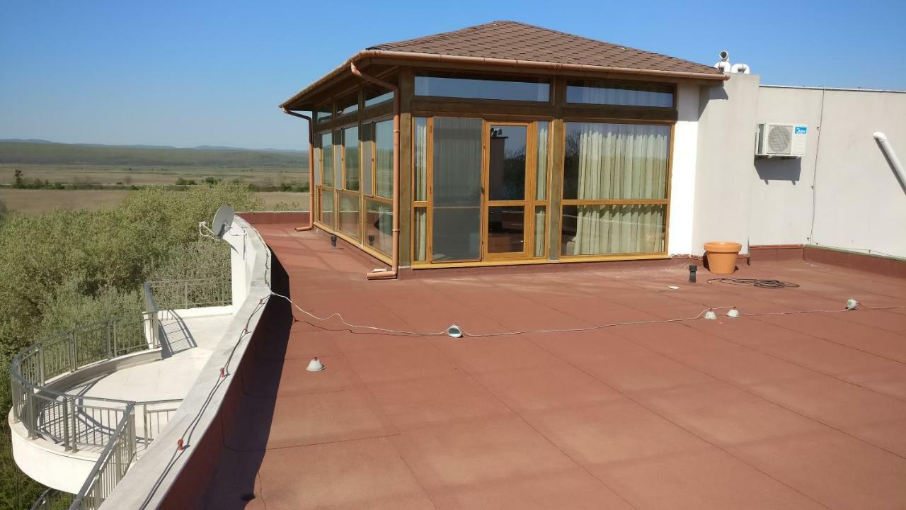 Club Priz Aparthotel Primorsko Exterior photo